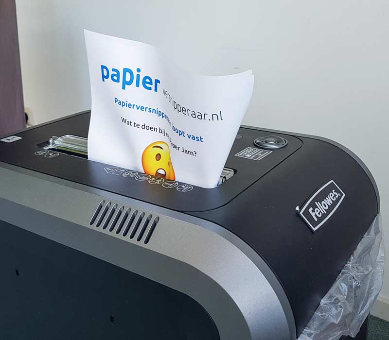 paper-jam-vastlopen-papiervernietiger