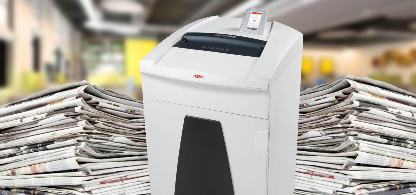 kranten-versnipperen-met-papierversnipperaar-header